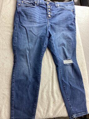 Torrid High-Rise Button-Fly Distressed Skinny Jeans Women's 22S* Stretch Denim